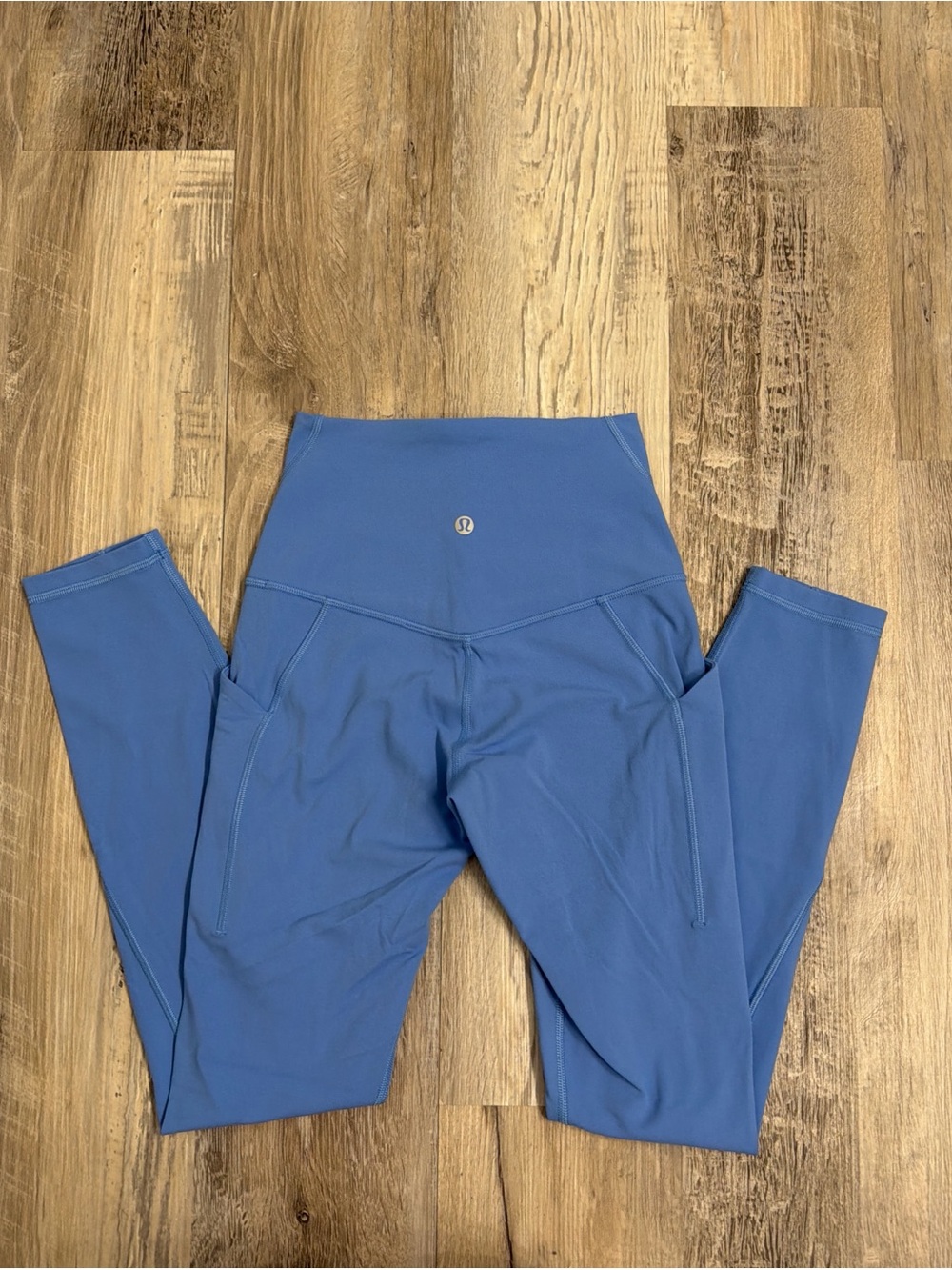 Lululemon Align Leggings size 2 with pockets